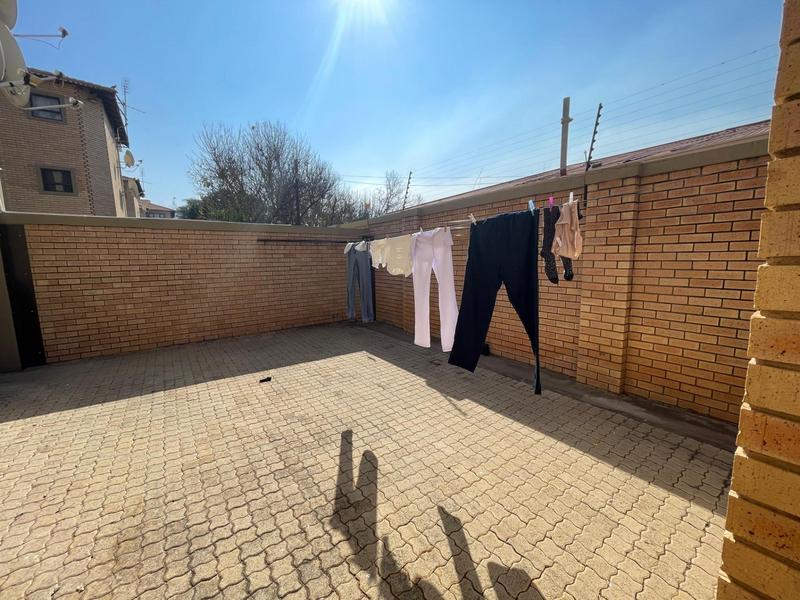 2 Bedroom Property for Sale in Bult West North West